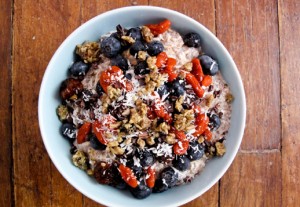 blueberry-chia-and-seed-bowl